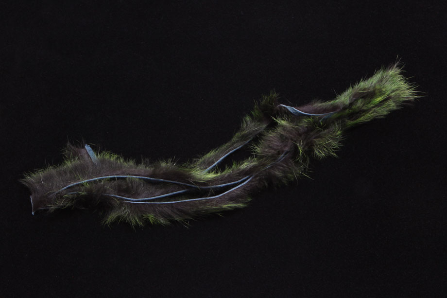 black/chartreuse
